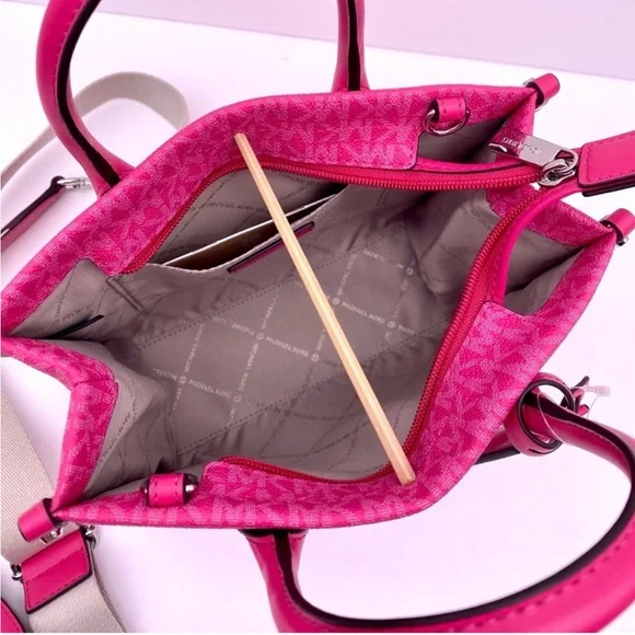 MICHAEL KORS MIRELLA SMALL SHOPPER TOTE CROSSBODY DRAGONFRUIT - Picture 5 of 12